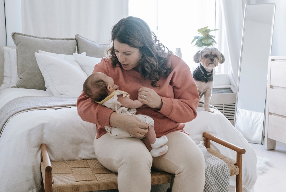 Six Tips For Saving Money as a New Working Mom