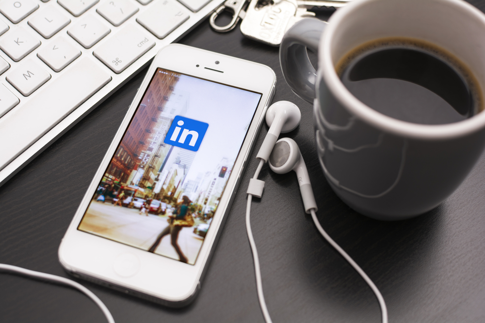 how to show a promotion on LinkedIn